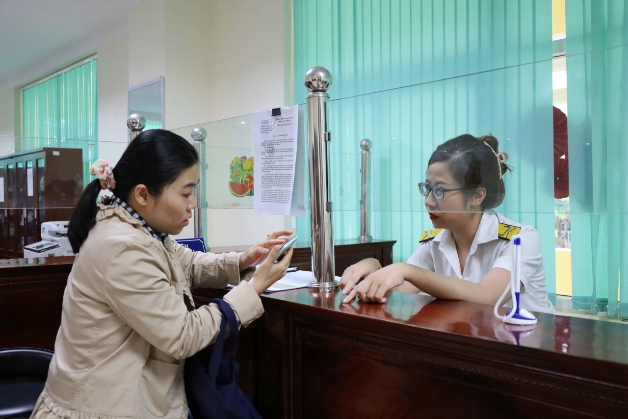 Thu ngân sách Đắk Lắk tháng 11 vượt dự toán, nhiều khoản thu tăng so với cùng kỳ Thu ngân sách Đắk Lắk tháng 11 vượt dự toán, nhiều khoản thu tăng so với cùng kỳ