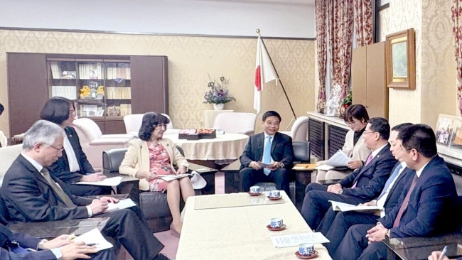 Hội đàm song phương cấp cao về tài chính giữa Việt Nam và Nhật Bản