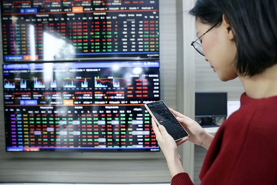 Củng cố nền tảng cho giai đoạn phát triển mới Củng cố nền tảng cho giai đoạn phát triển mới