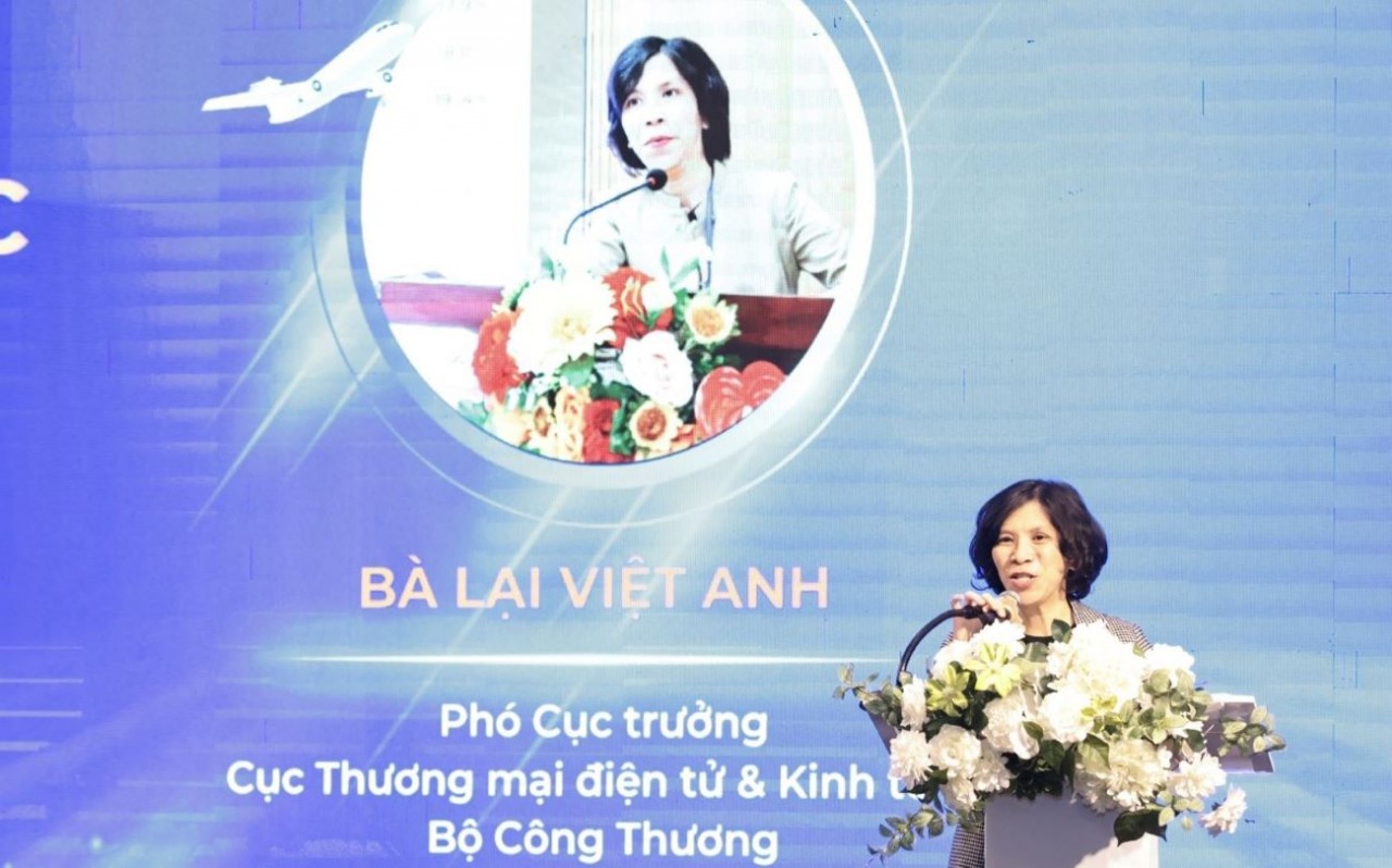 Xuất khẩu trực tuyến là trụ cột tăng trưởng mới, góp phần nâng cao giá trị hàng hóa Việt Nam Xuất khẩu trực tuyến là trụ cột tăng trưởng mới, góp phần nâng cao giá trị hàng hóa Việt Nam