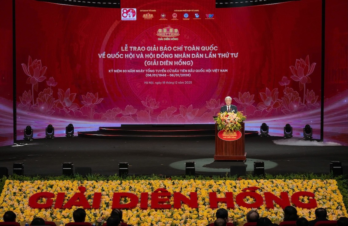 Giải Diên Hồng lần thứ tư: Vinh danh 64 tác phẩm báo chí xuất sắc Giải Diên Hồng lần thứ tư: Vinh danh 64 tác phẩm báo chí xuất sắc
