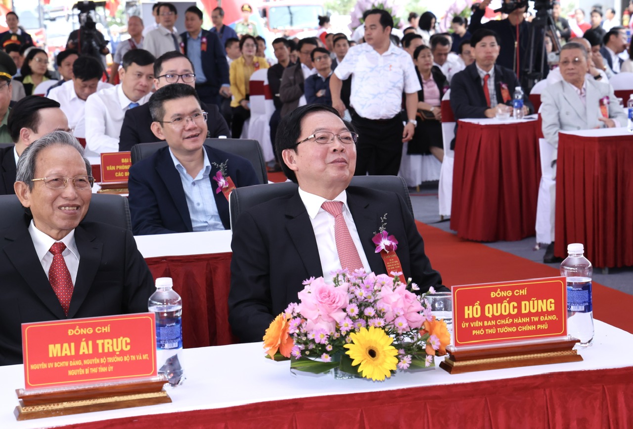 CẬP NHẬT: Thủ tướng Chính phủ và Chủ tịch Quốc hội dự lễ khởi công, khánh thành 234 dự án lớn trên cả nước- Ảnh 11. CẬP NHẬT: Thủ tướng Chính phủ và Chủ tịch Quốc hội dự lễ khởi công, khánh thành 234 dự án lớn trên cả nước- Ảnh 11.