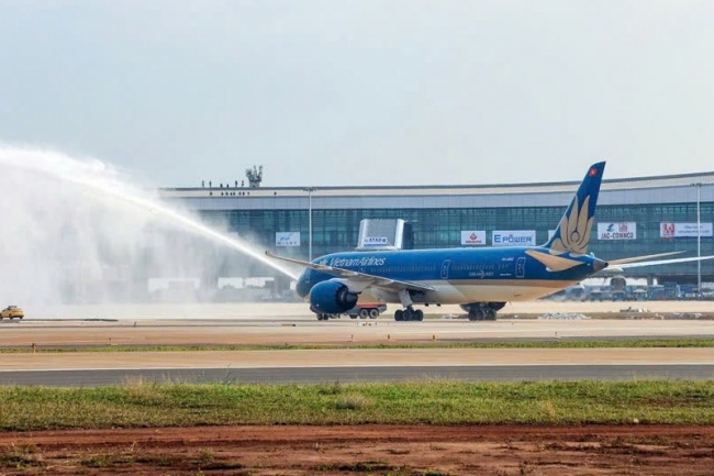 Thêm "cú hích" mạnh mẽ  cho tăng trưởng 2 con số