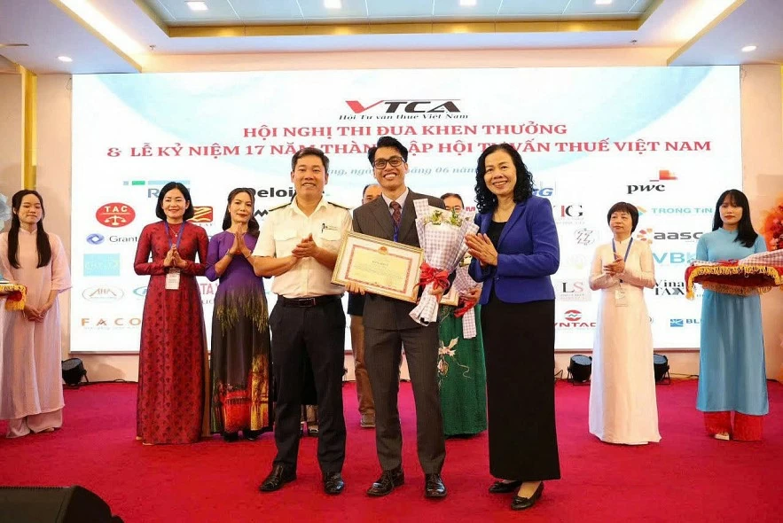 Thuế, kế toán Trọng Tín - Nơi doanh nghiệp gửi trọn niềm tin Thuế, kế toán Trọng Tín - Nơi doanh nghiệp gửi trọn niềm tin