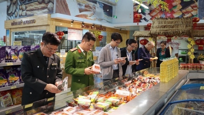 Phối hợp liên ngành kiểm tra, xử lý nghiêm vi phạm an toàn thực phẩm