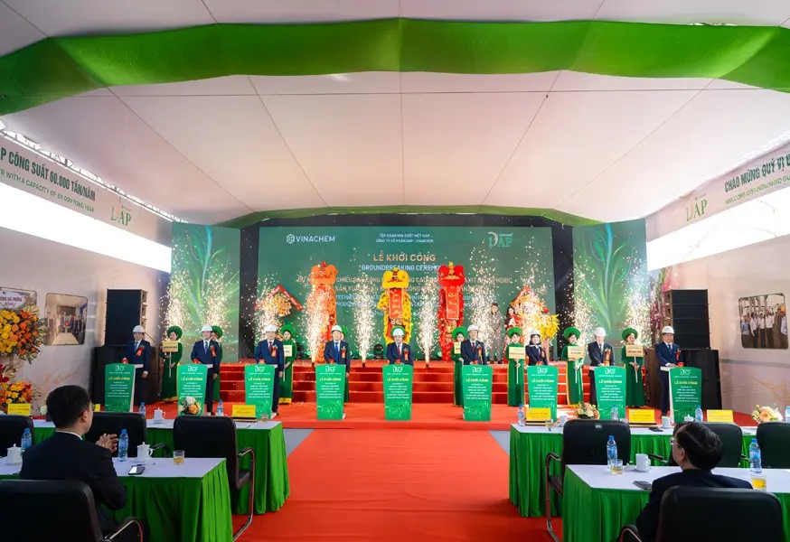 Từ đầu tư chiều sâu đến hóa chất công nghệ cao: DAP - Vinachem mở hướng tham gia chuỗi giá trị bán dẫn