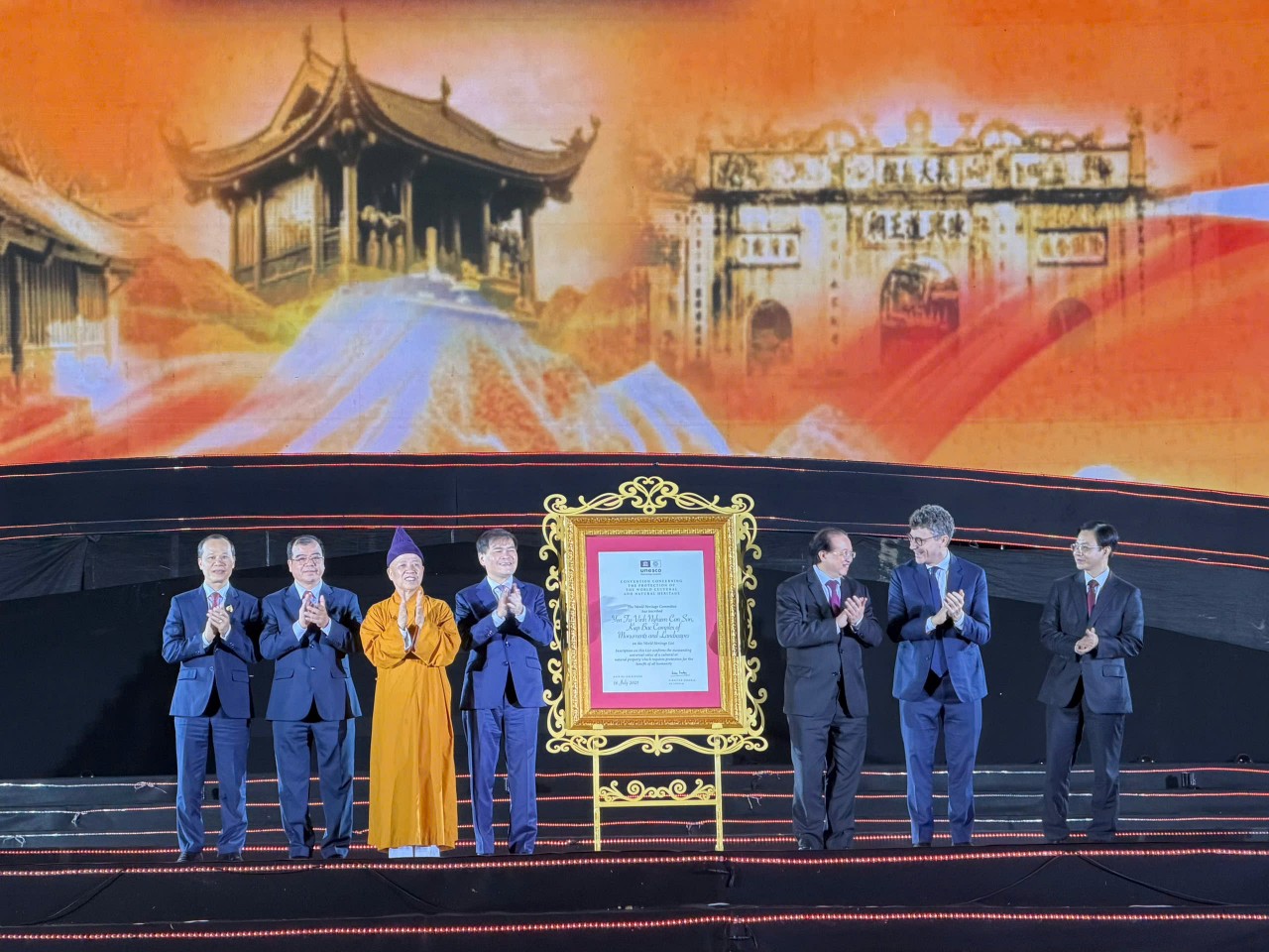 Quần thể di tích và danh thắng Yên Tử - Vĩnh Nghiêm - Côn Sơn, Kiếp Bạc đón nhận bằng Di sản Văn hóa thế giới