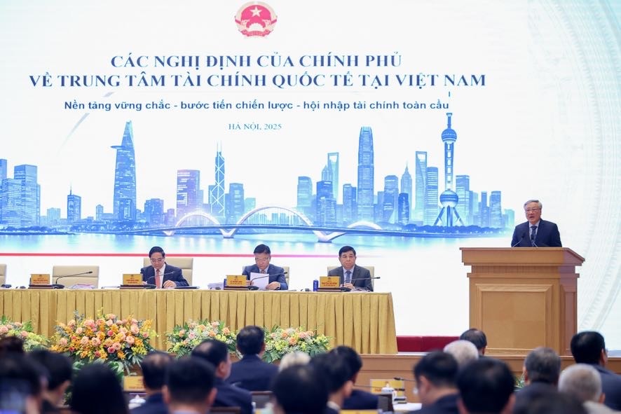 8 Nghị định tạo khung pháp lý vượt trội cho trung tâm tài chính quốc tế