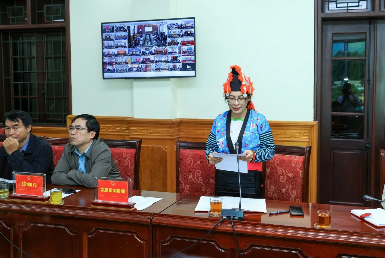 Đoàn ĐBQH tỉnh Điện Biên tiếp xúc cử tri sau Kỳ họp thứ 10, Quốc hội khóa XV Đoàn ĐBQH tỉnh Điện Biên tiếp xúc cử tri sau Kỳ họp thứ 10, Quốc hội khóa XV