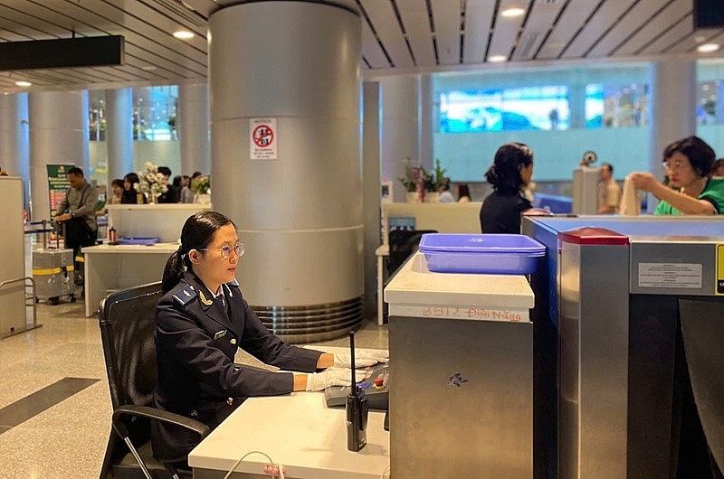 Chi cục Hải quan khu vực XII thu ngân sách hơn 17.472 tỷ đồng