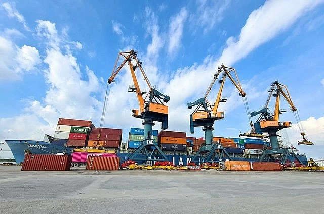Viconship muốn mua thêm 14 triệu cổ phiếu HAH, tăng sở hữu trên 21% Viconship muốn mua thêm 14 triệu cổ phiếu HAH, tăng sở hữu trên 21%