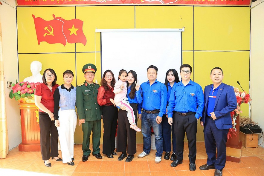 Tuổi trẻ Vụ I, Bộ Tài chính tri ân lịch sử, sẻ chia với học sinh vùng khó khăn tại Điện Biên