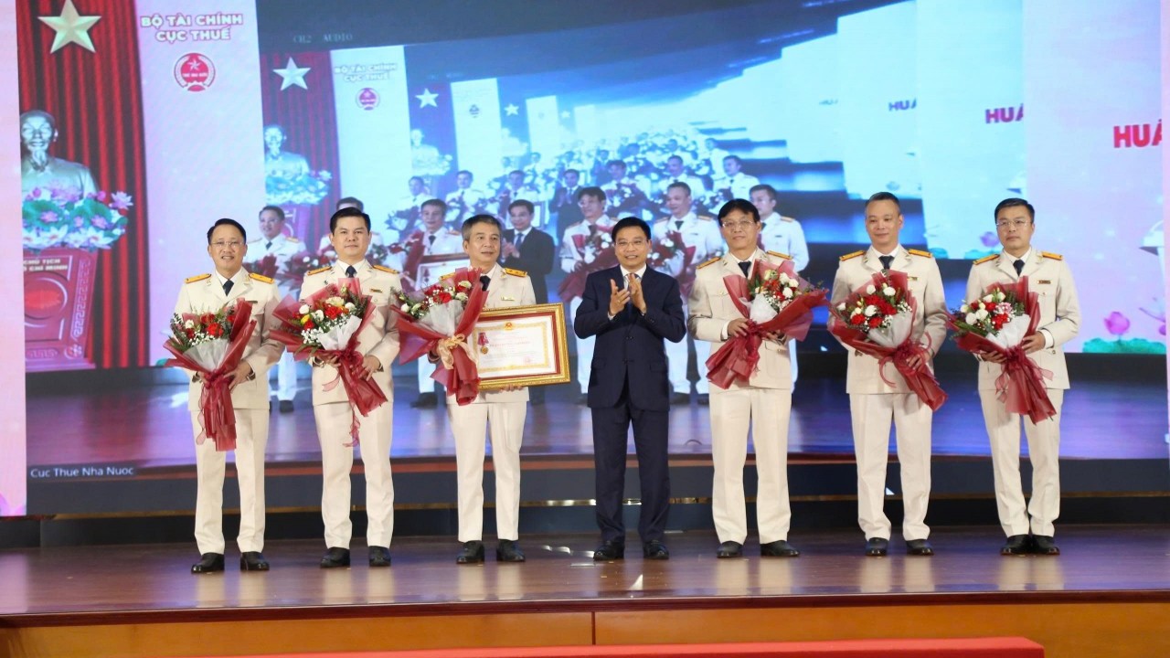 Bộ trưởng Bộ Tài chính Nguyễn Văn Thắng chỉ đạo ngành Thuế không để thất thu trong quản lý thuế