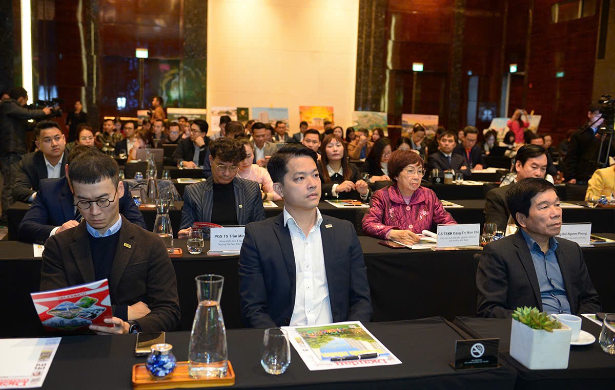 Thể chế là nền tảng vững chắc cho thị trường địa ốc bứt tốc