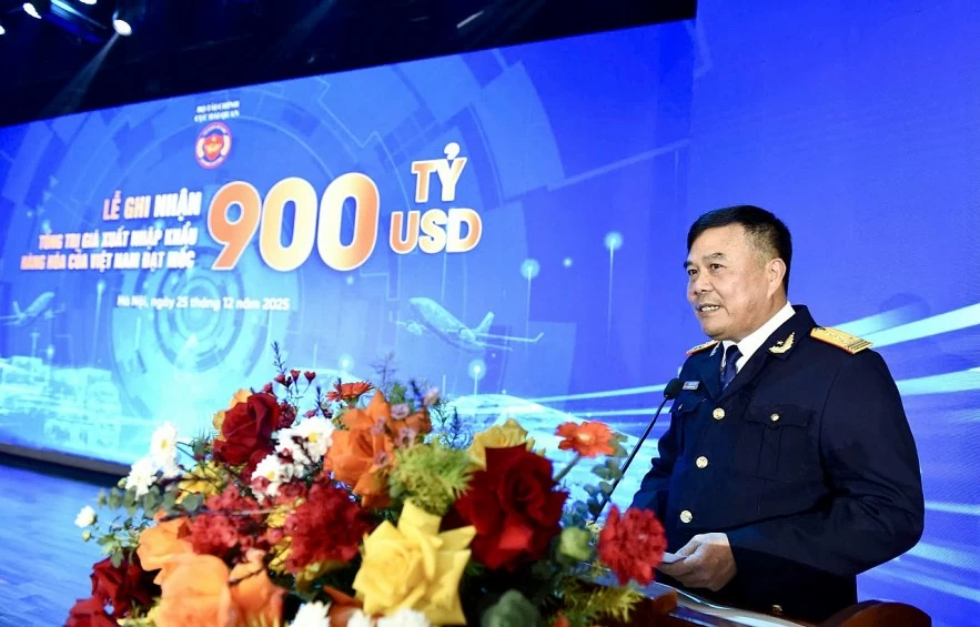 Hải quan công bố giá xuất nhập  khẩu hàng hóa của Việt Nam cán mốc 900 tỷ USD