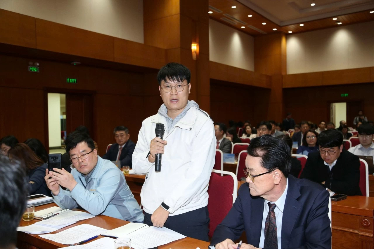 Mở rộng kênh đối thoại - tăng cơ hội được giải đáp vướng mắc về thuế, hải quan Mở rộng kênh đối thoại - tăng cơ hội được giải đáp vướng mắc về thuế, hải quan