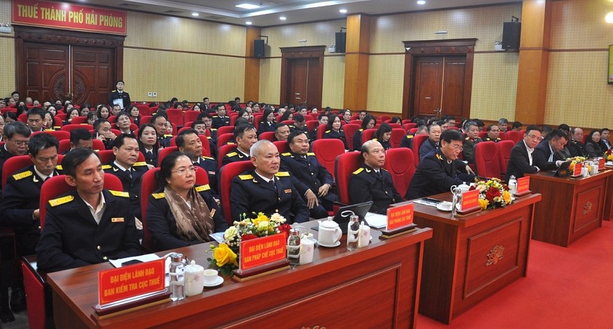 Thuế TP. Hải Phòng thu ngân sách lần đầu tiên đạt mốc 100.000 tỷ đồng