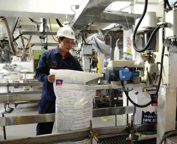 Ngành phân bón đón "mùa vàng" nhờ thuế giá trị gia tăng
