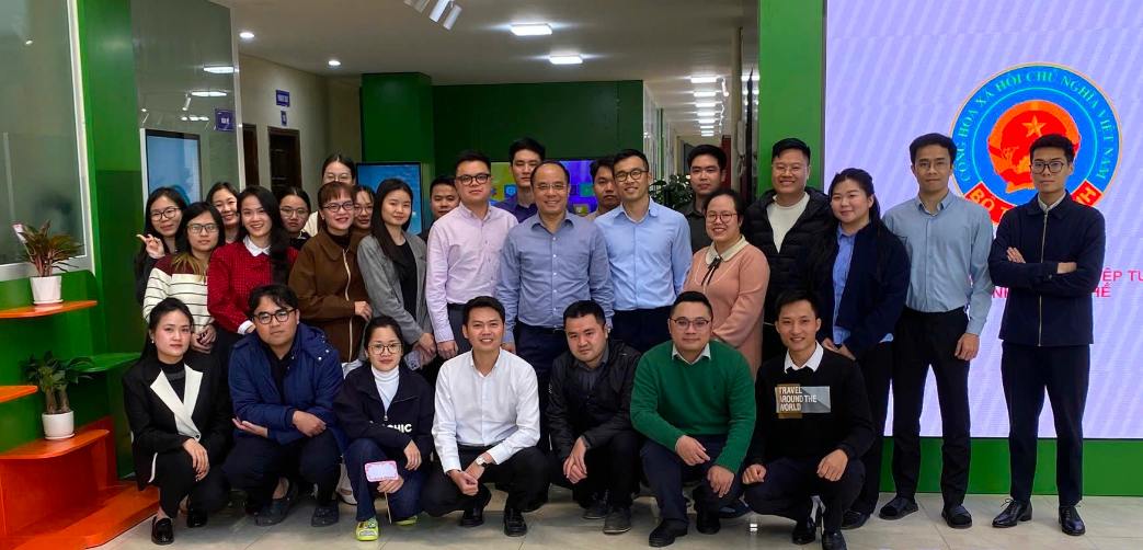 Hơn 600kg pin cũ được thu gom, lan tỏa thông điệp sống xanh trong công sở Hơn 600kg pin cũ được thu gom, lan tỏa thông điệp sống xanh trong công sở