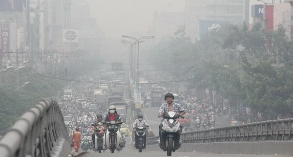 Ô nhiễm không khí thúc đẩy yêu cầu chuyển đổi xanh