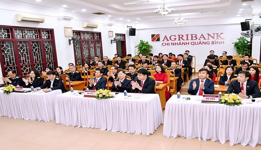 Thuế tỉnh Quảng Trị hợp tác với Agribank hỗ trợ hộ kinh doanh chuyển đổi số