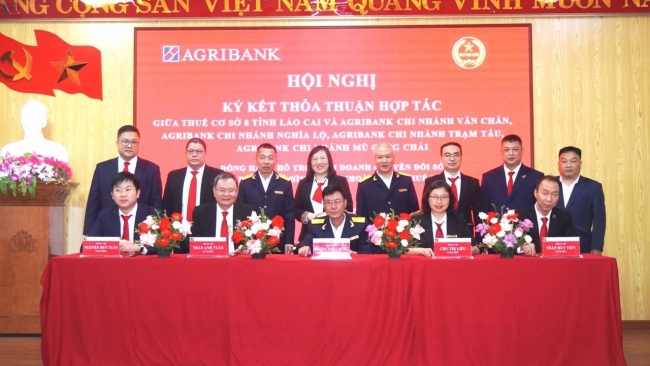 Thuế cơ sở 8 tỉnh Lào Cai phối hợp cùng Agribank hỗ trợ hộ kinh doanh xóa bỏ thuế khoán