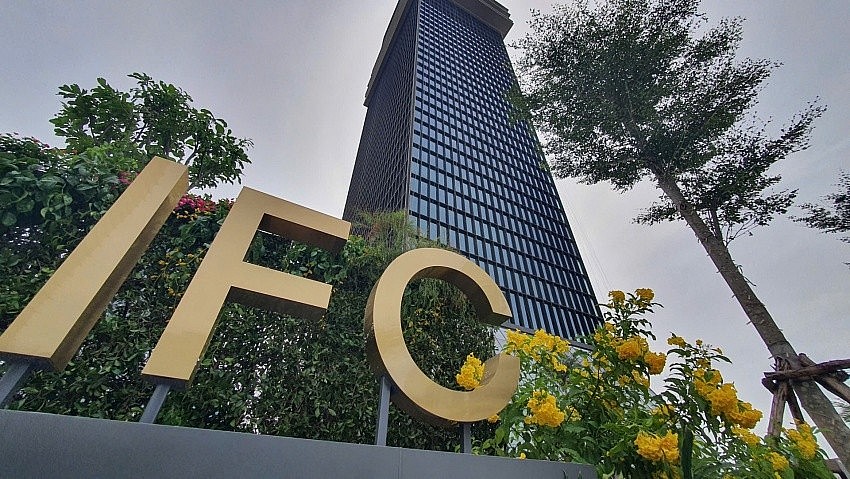 Hợp tác Việt - Anh thúc đẩy nguồn nhân lực tài chính cho IFC Hợp tác Việt - Anh thúc đẩy nguồn nhân lực tài chính cho IFC