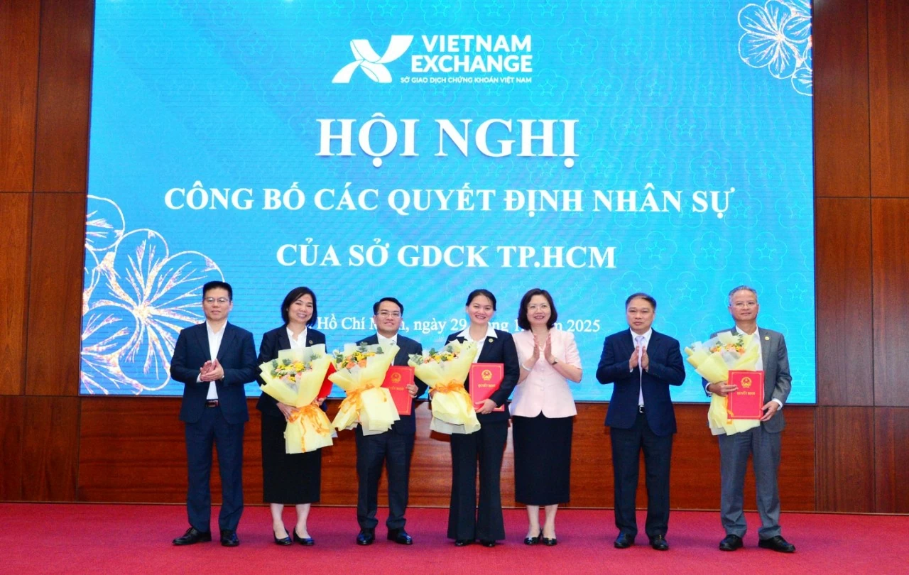 HoSE có quyền chủ tịch và tổng giám đốc mới