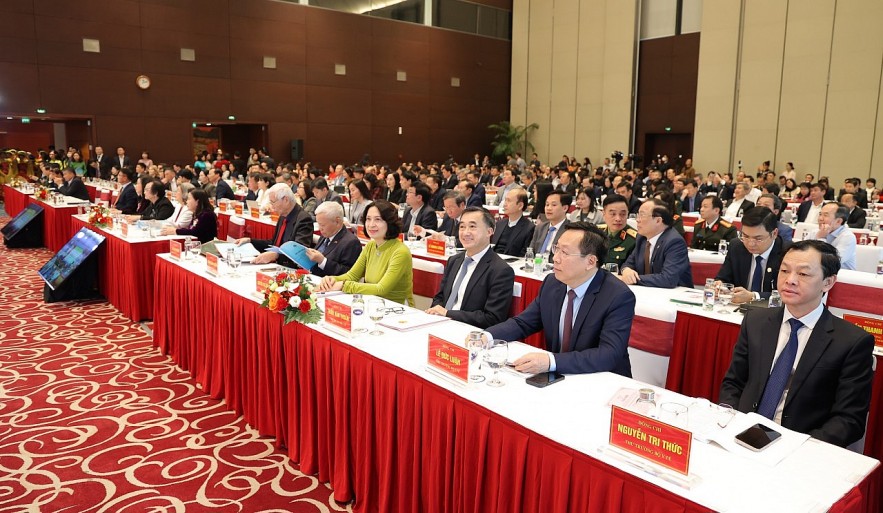 Phó Thủ tướng Lê Thành Long: Tháo gỡ nhiều “điểm nghẽn” trong lĩnh vực y tế