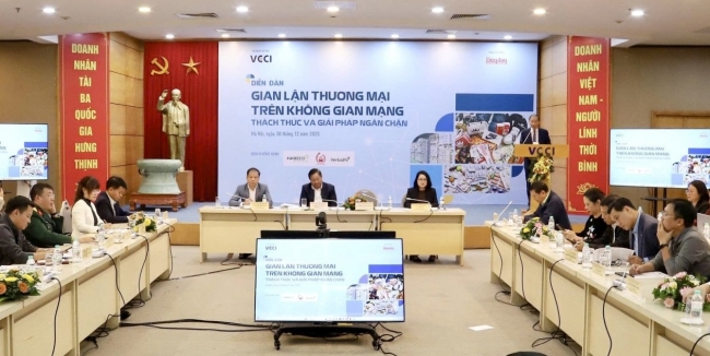 Hàng giả, hàng kém chất lượng bùng phát trên thương mại điện tử.