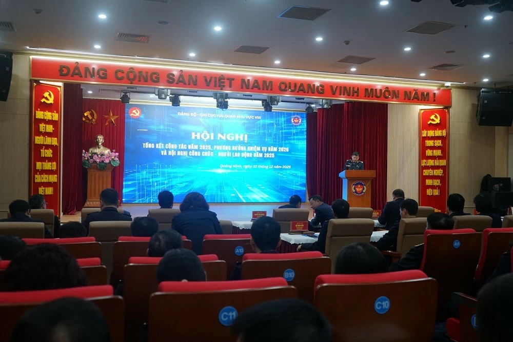 Chi cục Hải quan Khu vực VIII phấn đầu thu ngân sách vượt 17.500 tỷ đồng trong năm 2026 Chi cục Hải quan Khu vực VIII phấn đầu thu ngân sách vượt 17.500 tỷ đồng trong năm 2026
