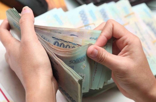 Phát hành và mua lại trái phiếu duy trì quy mô lớn