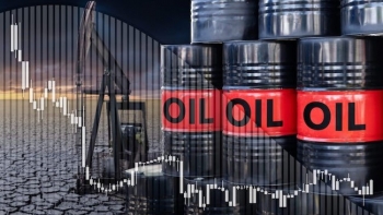 Ngày 4/1: Giá dầu thế giới phiên cuối tuần tiếp đà giảm