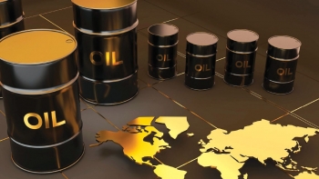 Ngày 5/1: Giá dầu thế giới tuần này có khả năng tăng khi các hợp đồng tương lai nối lại giao dịch