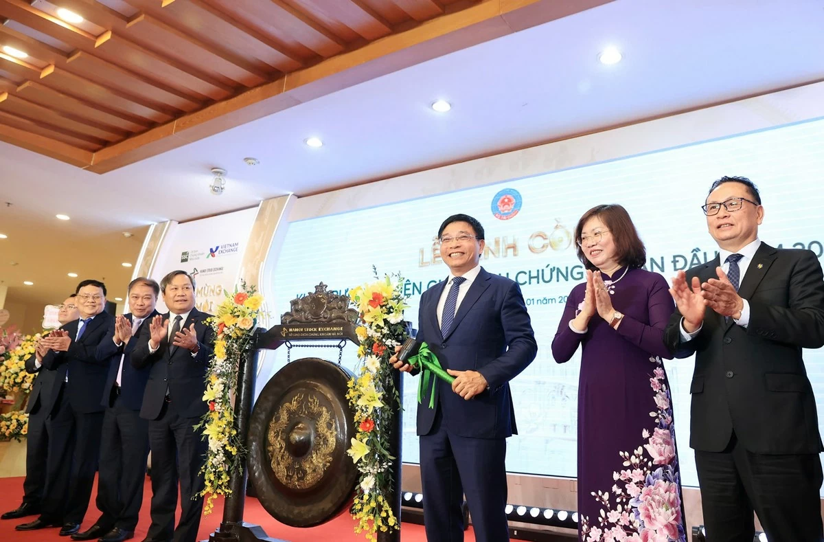 Bộ trưởng Nguyễn Văn Thắng: Thị trường chứng khoán Việt Nam sẵn sàng đồng hành cùng kỷ nguyên phát triển mới Bộ trưởng Nguyễn Văn Thắng: Thị trường chứng khoán Việt Nam sẵn sàng đồng hành cùng kỷ nguyên phát triển mới