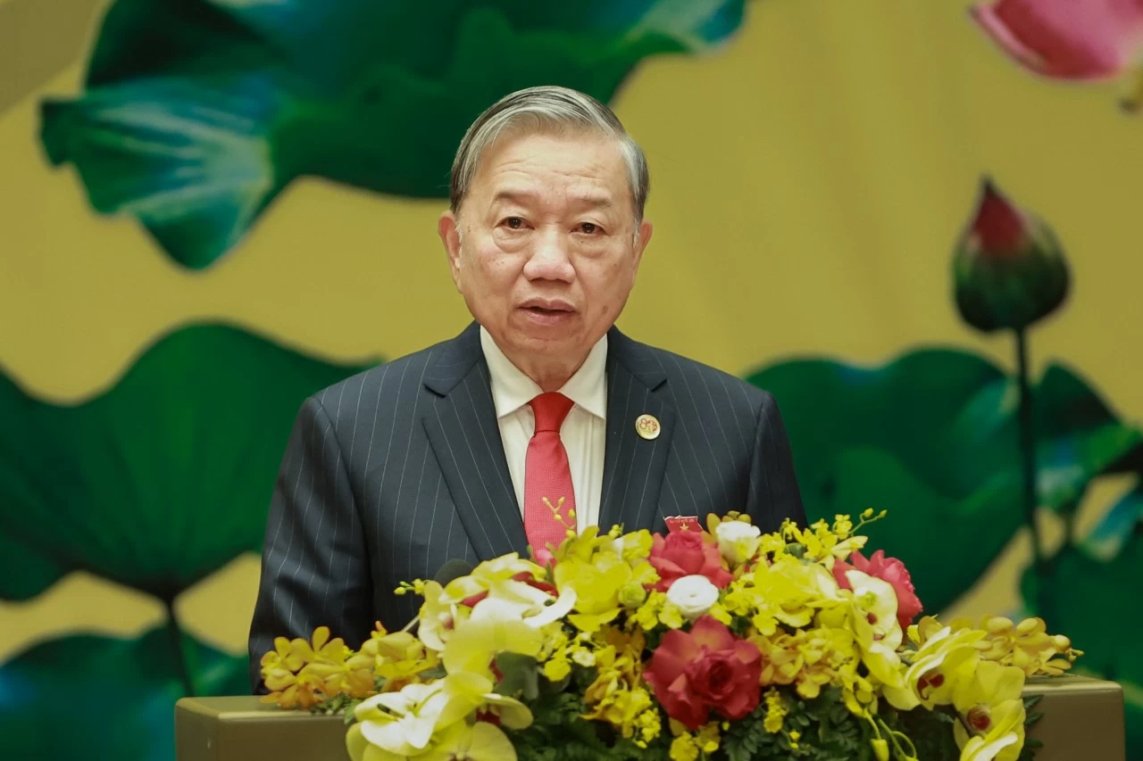 Quốc hội phải đi trước về thể chế, mở đường cho phát triển thịnh vượng Quốc hội phải đi trước về thể chế, mở đường cho phát triển thịnh vượng