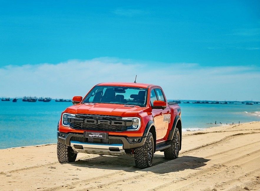 undefined Ford Việt Nam ưu đãi lên đến 100% lệ phí trước bạ trong tháng 1/2026