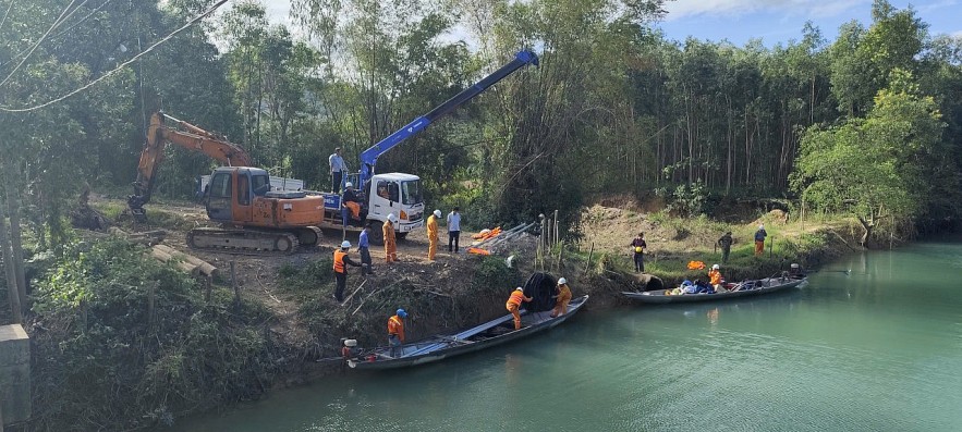 EVN hoàn thành vượt tiến độ xóa “vùng lõm” sóng chưa có điện tại 129 thôn, bản