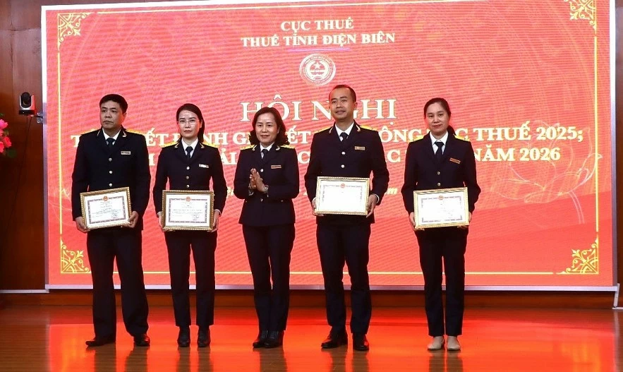 Thuế tỉnh Điện Biên thu ngân sách năm 2025 vượt 56% dự toán Thuế tỉnh Điện Biên thu ngân sách năm 2025 vượt 56% dự toán