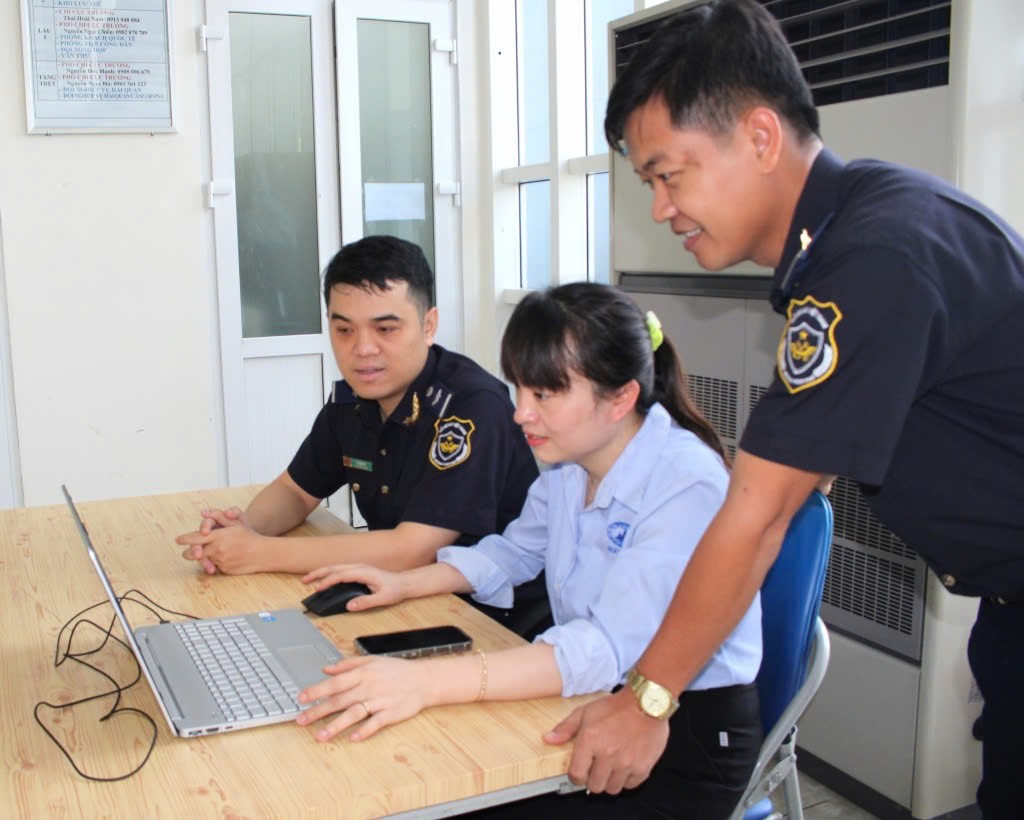 Chi cục Hải quan khu vực II: Minh bạch hóa quy trình để doanh nghiệp chủ động thông quan Chi cục Hải quan khu vực II: Minh bạch hóa quy trình để doanh nghiệp chủ động thông quan