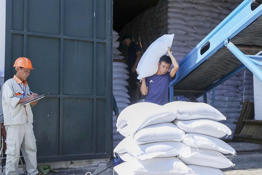 Chủ động xuất cấp kịp thời hàng dự trữ quốc gia