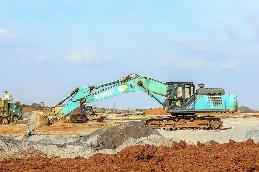 Đầu tư hạ tầng quy mô lớn tạo xung lực cho chu kỳ tăng trưởng mới