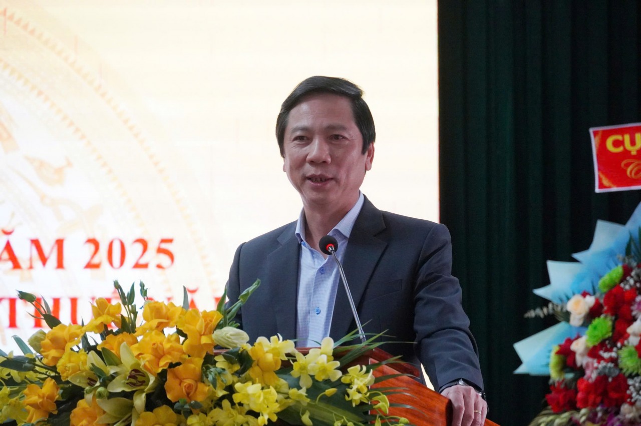 Phó Chủ tịch Thường trực UBND tỉnh Quảng Trị Hoàng Nam phát biểu tại Hội nghị Phó Chủ tịch Thường trực UBND tỉnh Quảng Trị Hoàng Nam phát biểu tại Hội nghị