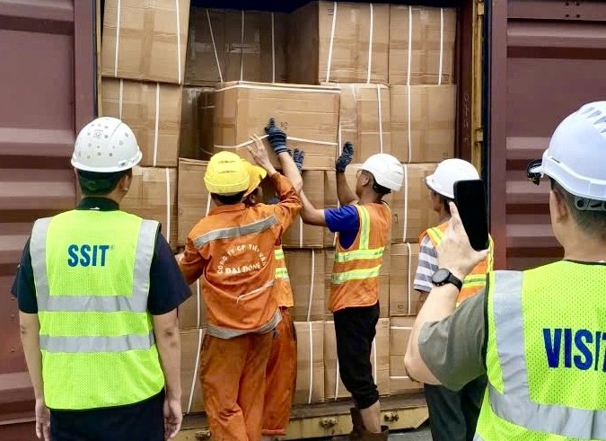 Hải quan chủ trì triệt phá hàng loạt vụ xâm phạm sở hữu công nghiệp, giả mạo nhãn hiệu trị giá hàng trăm tỷ đồng