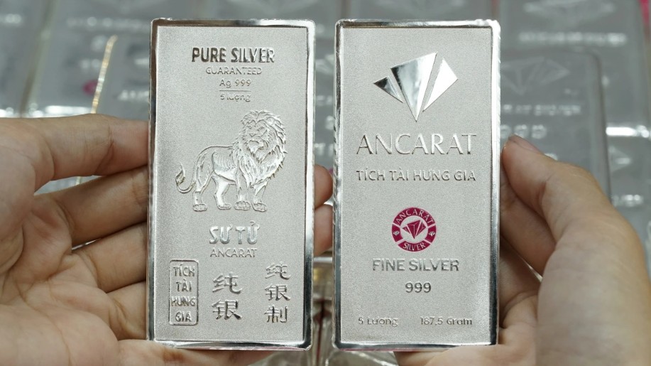 Ngày 12/1: Giá bạc trong nước và thế giới neo ở ngưỡng cao