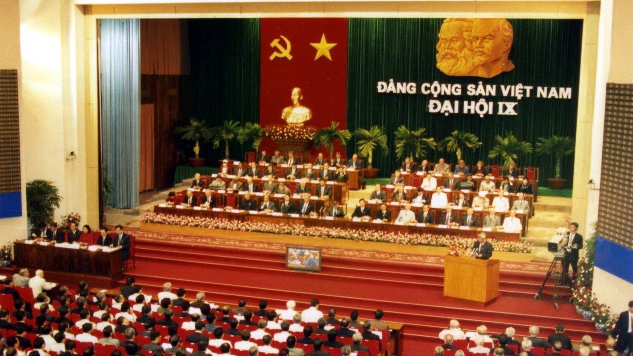 Đại hội IX của Đảng: Mở đường tiến vào thế kỷ mới, thiên niên kỷ mới