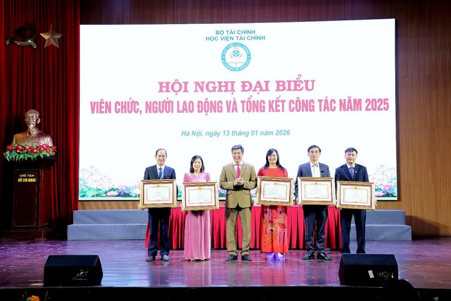 Học viện Tài chính mở rộng hợp tác quốc tế, gắn nghiên cứu khoa học với đào tạo Học viện Tài chính mở rộng hợp tác quốc tế, gắn nghiên cứu khoa học với đào tạo