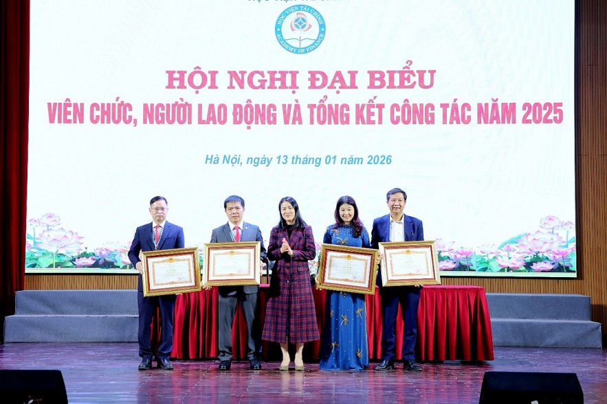 Học viện Tài chính mở rộng hợp tác quốc tế, gắn nghiên cứu khoa học với đào tạo Học viện Tài chính mở rộng hợp tác quốc tế, gắn nghiên cứu khoa học với đào tạo