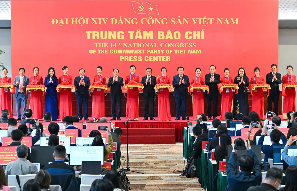 Khai trương Trung tâm Báo chí và Họp báo quốc tế về Đại hội XIV của Đảng