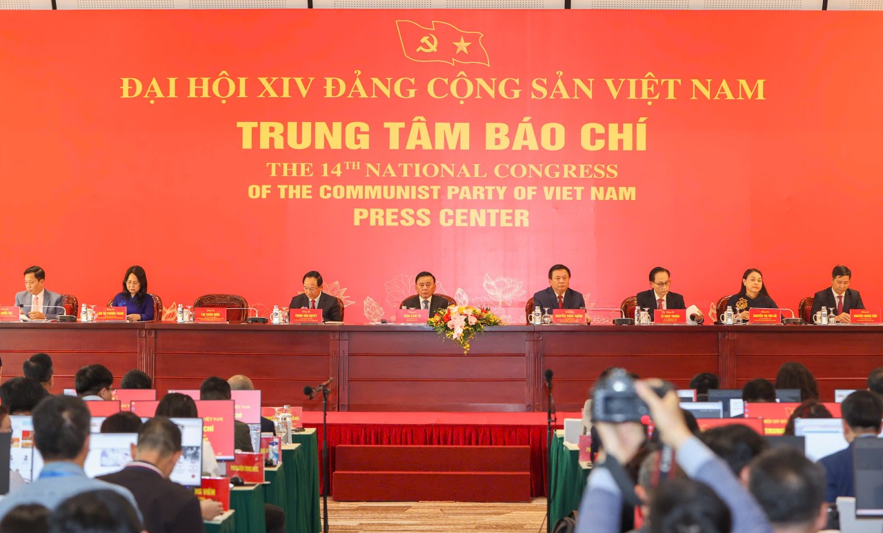 Phó trưởng Ban Tổ chức Trung ương thông tin về công tác nhân sự cho Đại hội XIV của Đảng